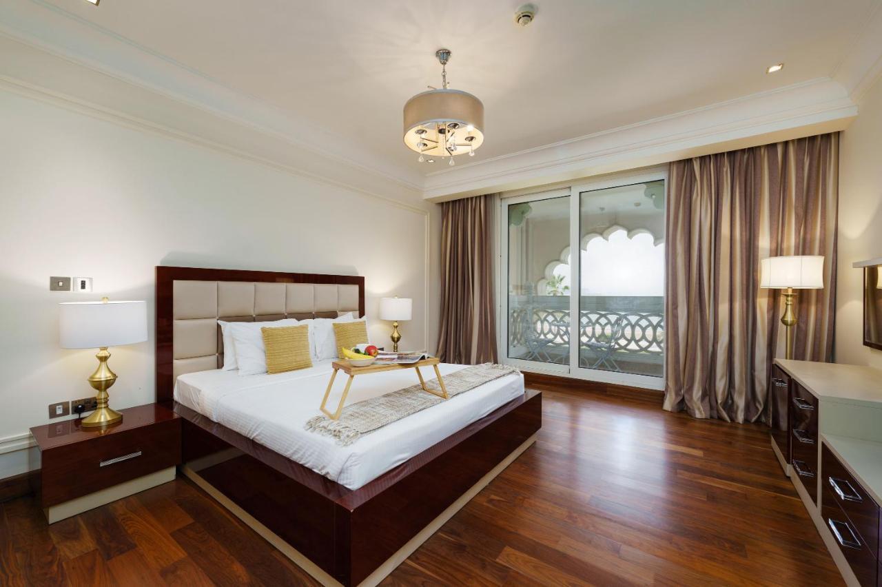 Maison Privee - Charming Apt With Sea View On The Palm Jumeirah Dubai Exteriör bild